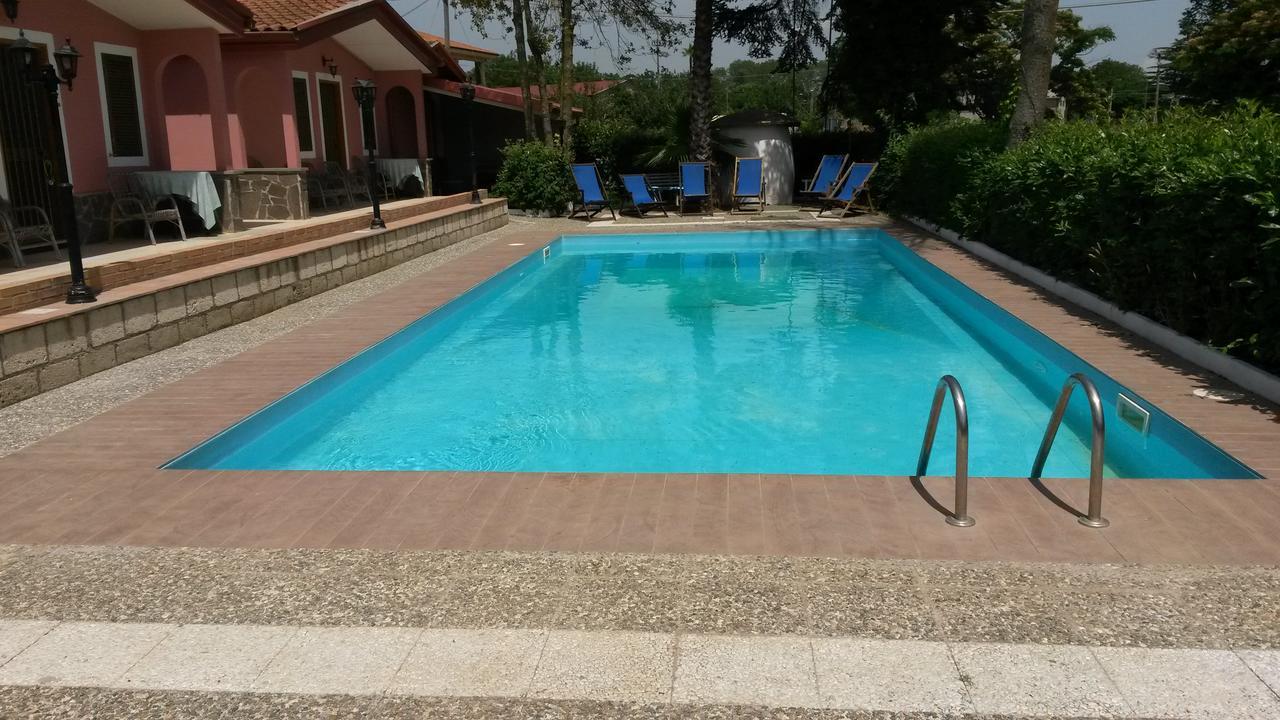 Hotel La Pineta Joppolo Exterior foto