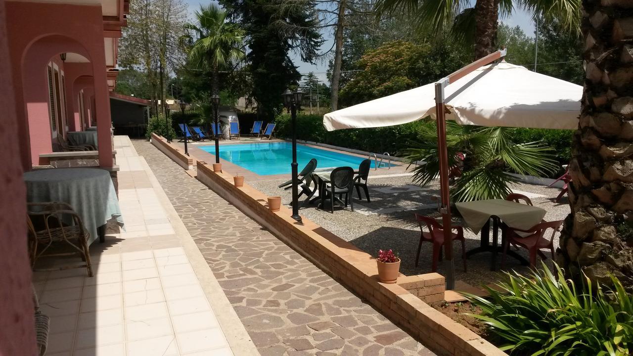 Hotel La Pineta Joppolo Exterior foto